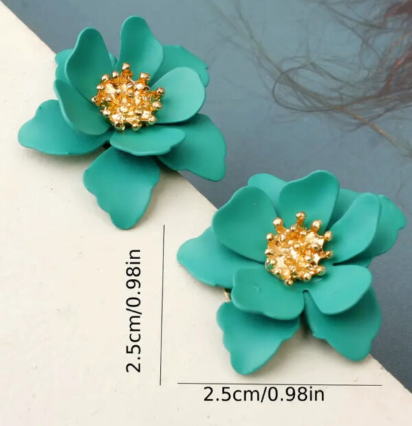 Arete flor turquesa