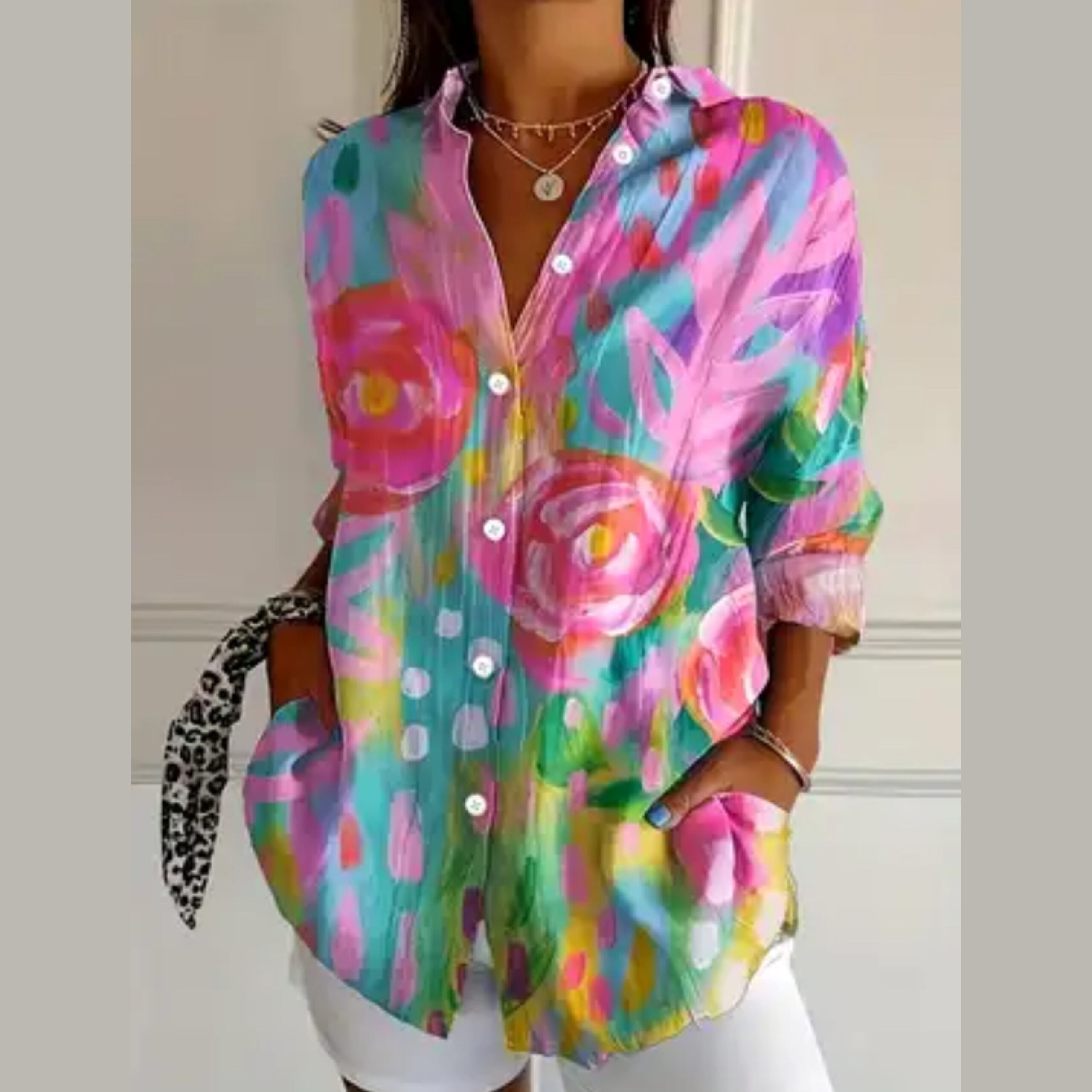 Blusa floral acuarela pastel